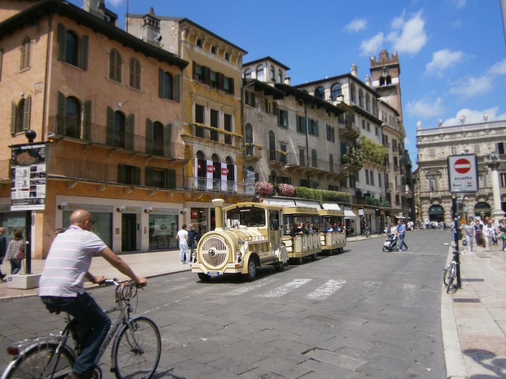 B&B Duomo Verona Exterior photo